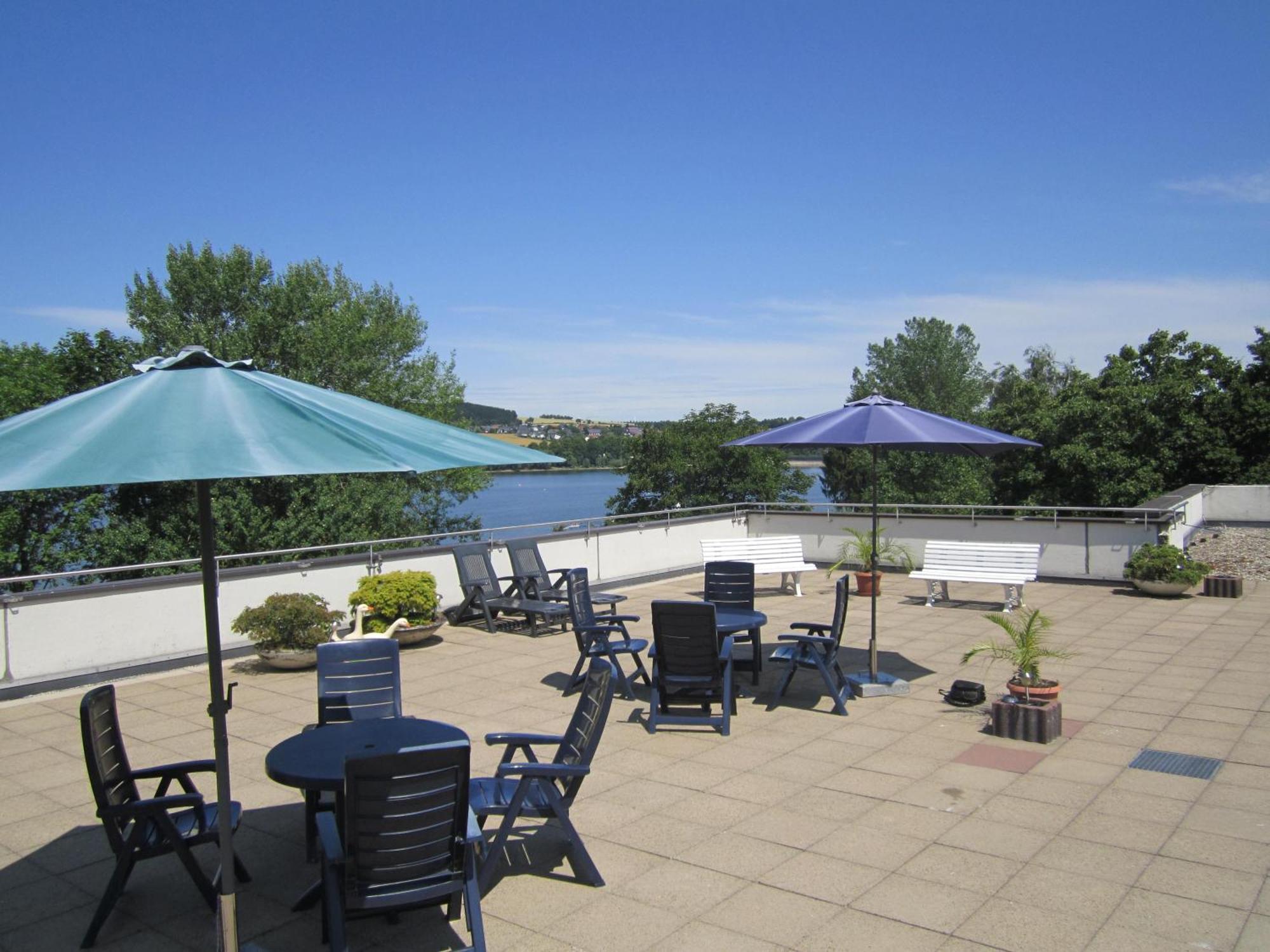 Moehneblick - Seeblick, Dachterrasse, Pool, Sauna, Waldnaehe 莫内西 外观 照片